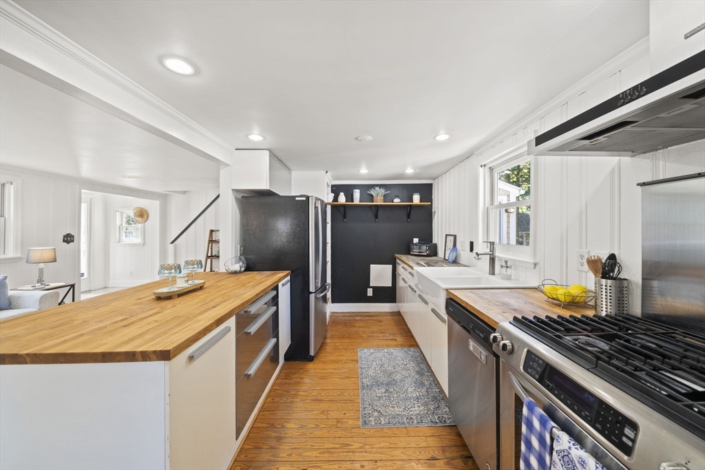 14 Ivy Road