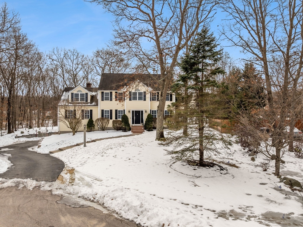 15 Shamrock Cir