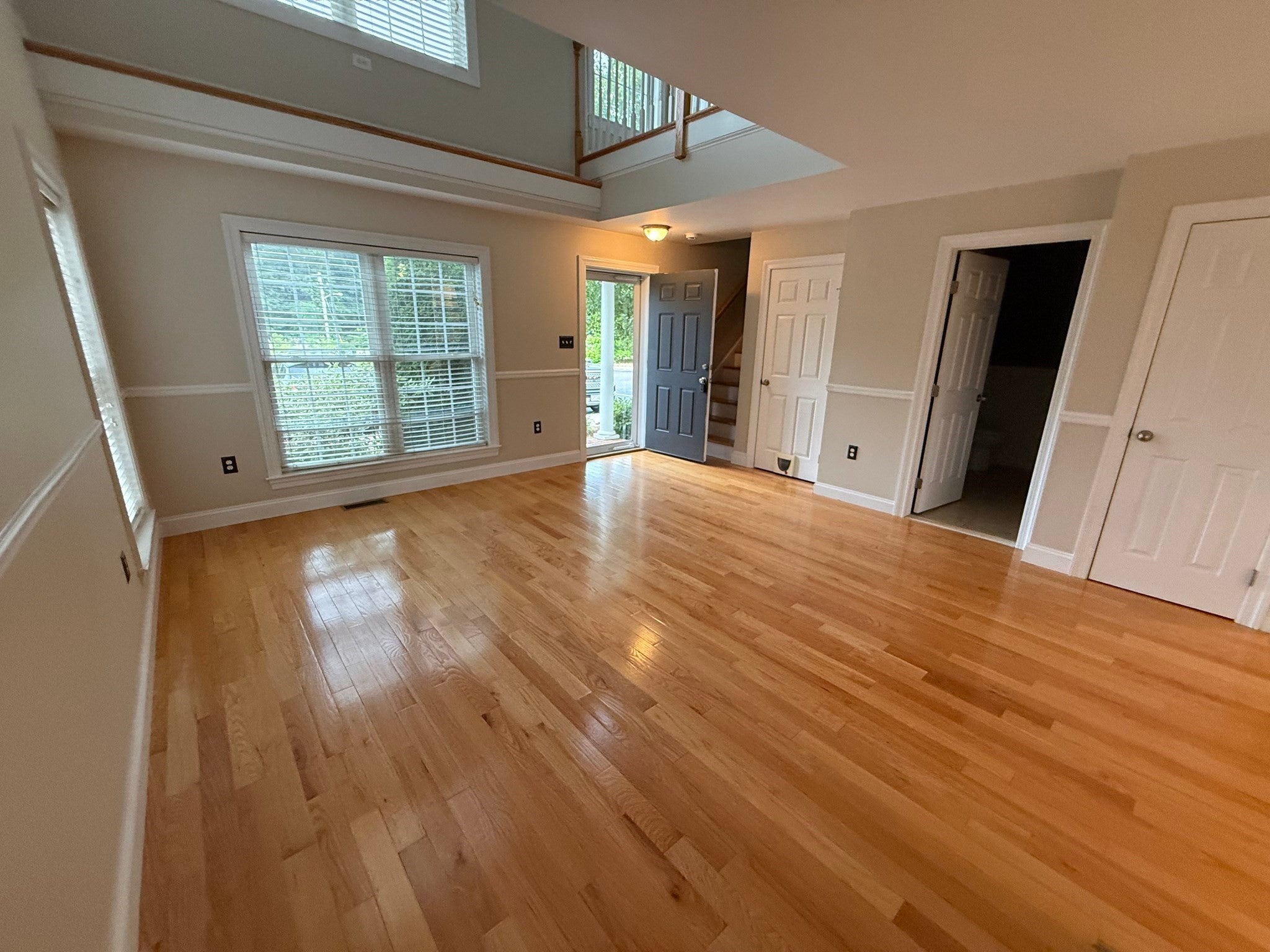 204 Center St 9