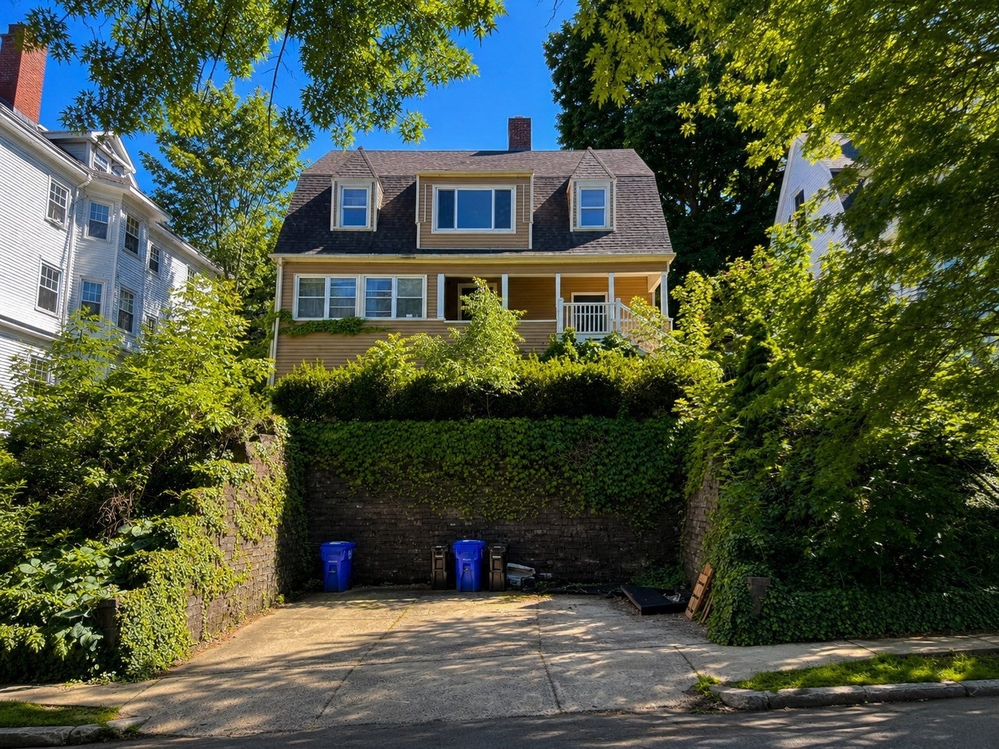 97-103 University Rd
