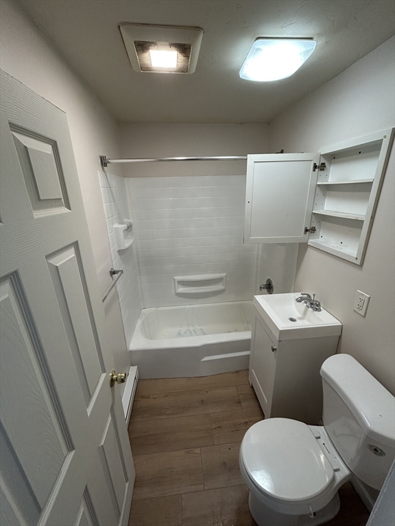 148 Charlton St C