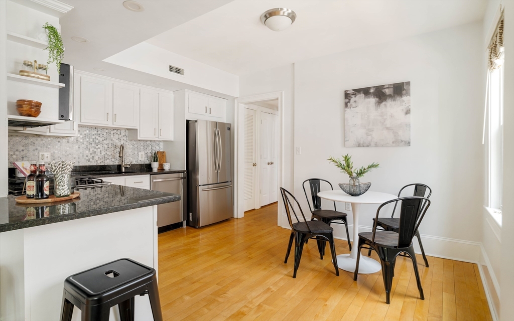 320 Savin Hill Ave 4