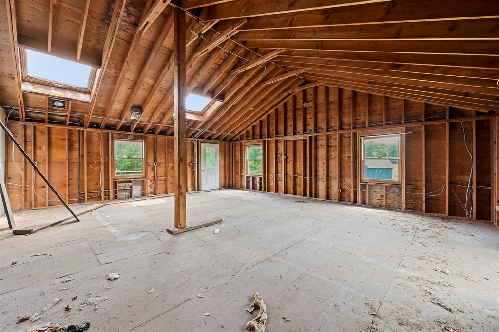 401 N Washington St, Belchertown, MA, 401 N Washington St, Belchertown, MA Photo #35