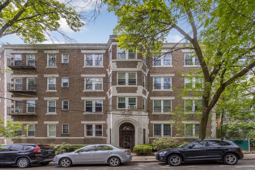 78 Kilsyth Rd #1, Boston, MA Photo #17