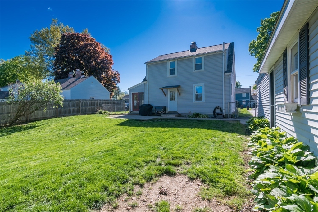 77 Lindbergh Blvd, Westfield, MA Photo #28