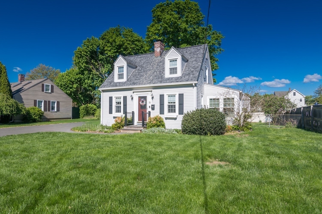 77 Lindbergh Blvd, Westfield, MA Photo #4