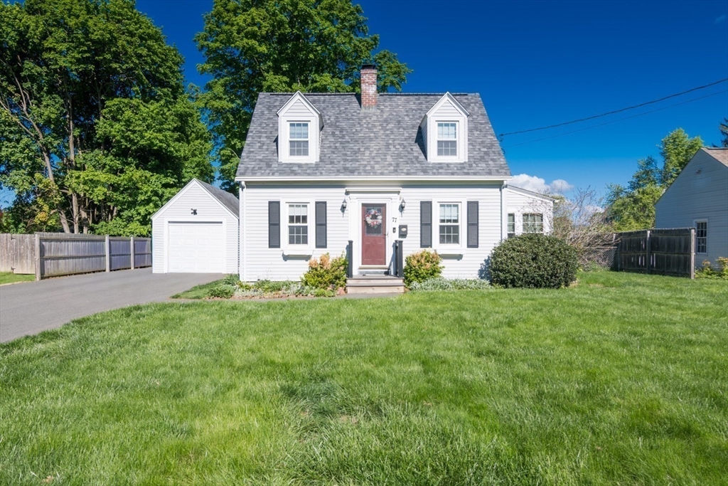 77 Lindbergh Blvd, Westfield, MA Photo #1