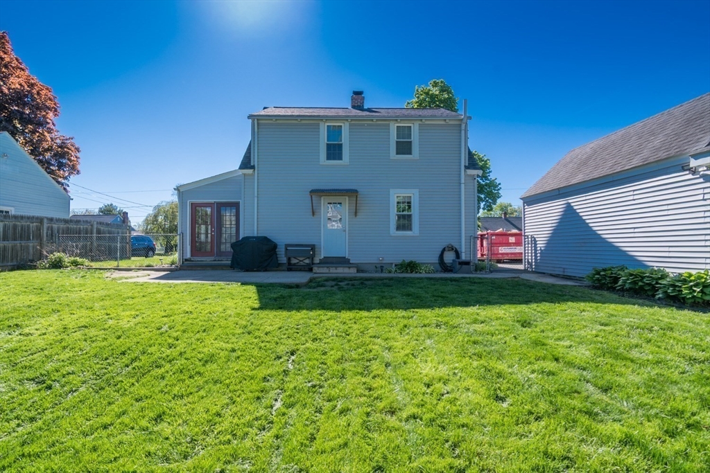 77 Lindbergh Blvd, Westfield, MA Photo #23