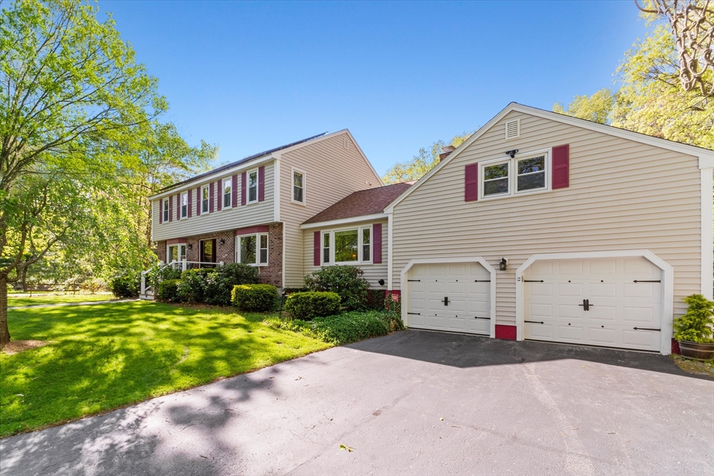 325 Old Westford Rd