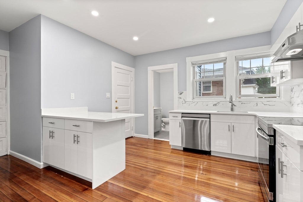 279 Belmont St #1, Quincy, MA, 279 Belmont St #1, Quincy, MA Photo #4