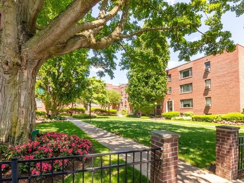 Photo of 49 Harvard Ave #4, Brookline, MA 02446 (MLS # 73505034)