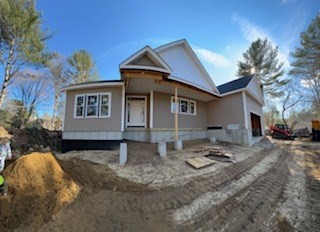 11 Bayberry Lane