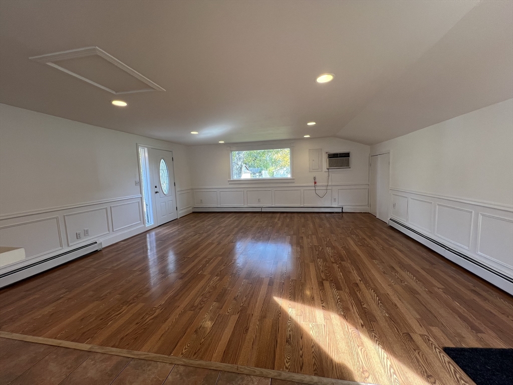 24 Amherst
