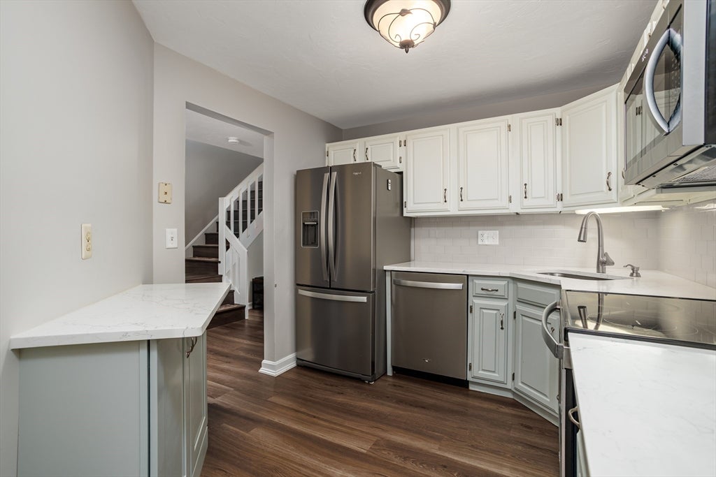 512 Ridgefield Cir #C, Clinton, MA Photo #4