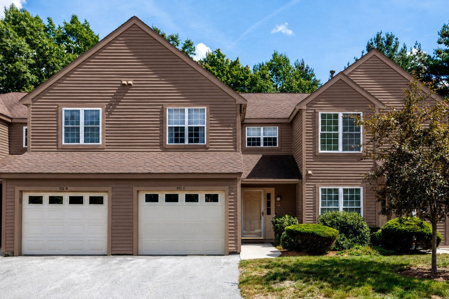512 Ridgefield Cir #C, Clinton, MA Photo #1