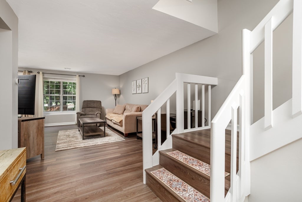 512 Ridgefield Cir #C, Clinton, MA Photo #3