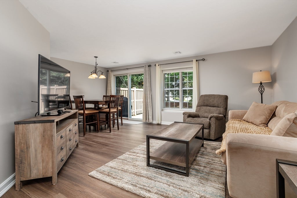 512 Ridgefield Cir #C, Clinton, MA Photo #11