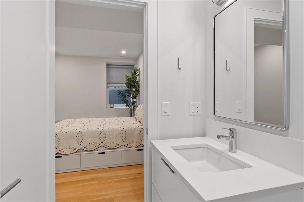 38 Englewood Ave #1, Boston, MA, 38 Englewood Ave #1, Boston, MA Photo #24