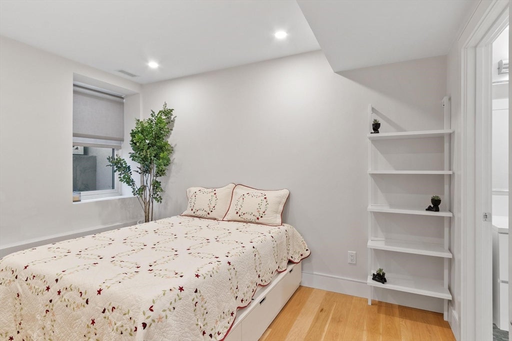 38 Englewood Ave #1, Boston, MA, 38 Englewood Ave #1, Boston, MA Photo #21