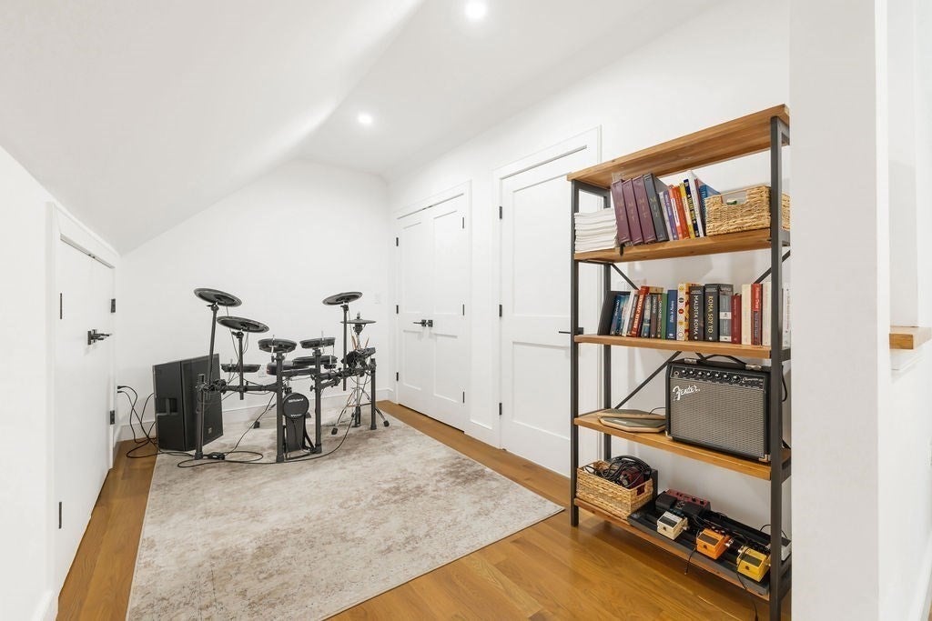 167 Chapel St #167, Newton, MA, 167 Chapel St #167, Newton, MA Photo #17