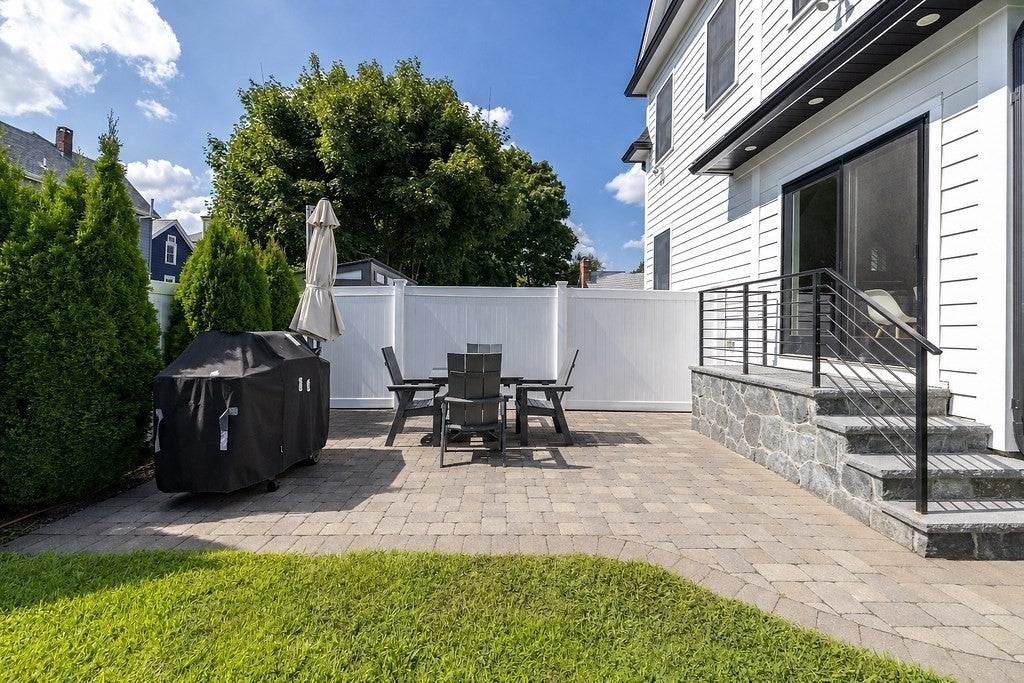 167 Chapel St #167, Newton, MA, 167 Chapel St #167, Newton, MA Photo #31