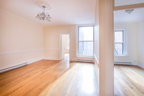 Photo of 154 Newbury St #2AR, Boston, MA 02116 (MLS # 73543061)
