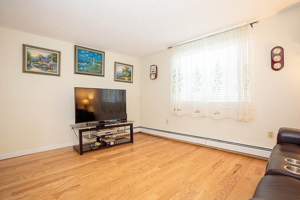 305 Pine St #6, Lowell, MA, 305 Pine St #6, Lowell, MA Photo #7