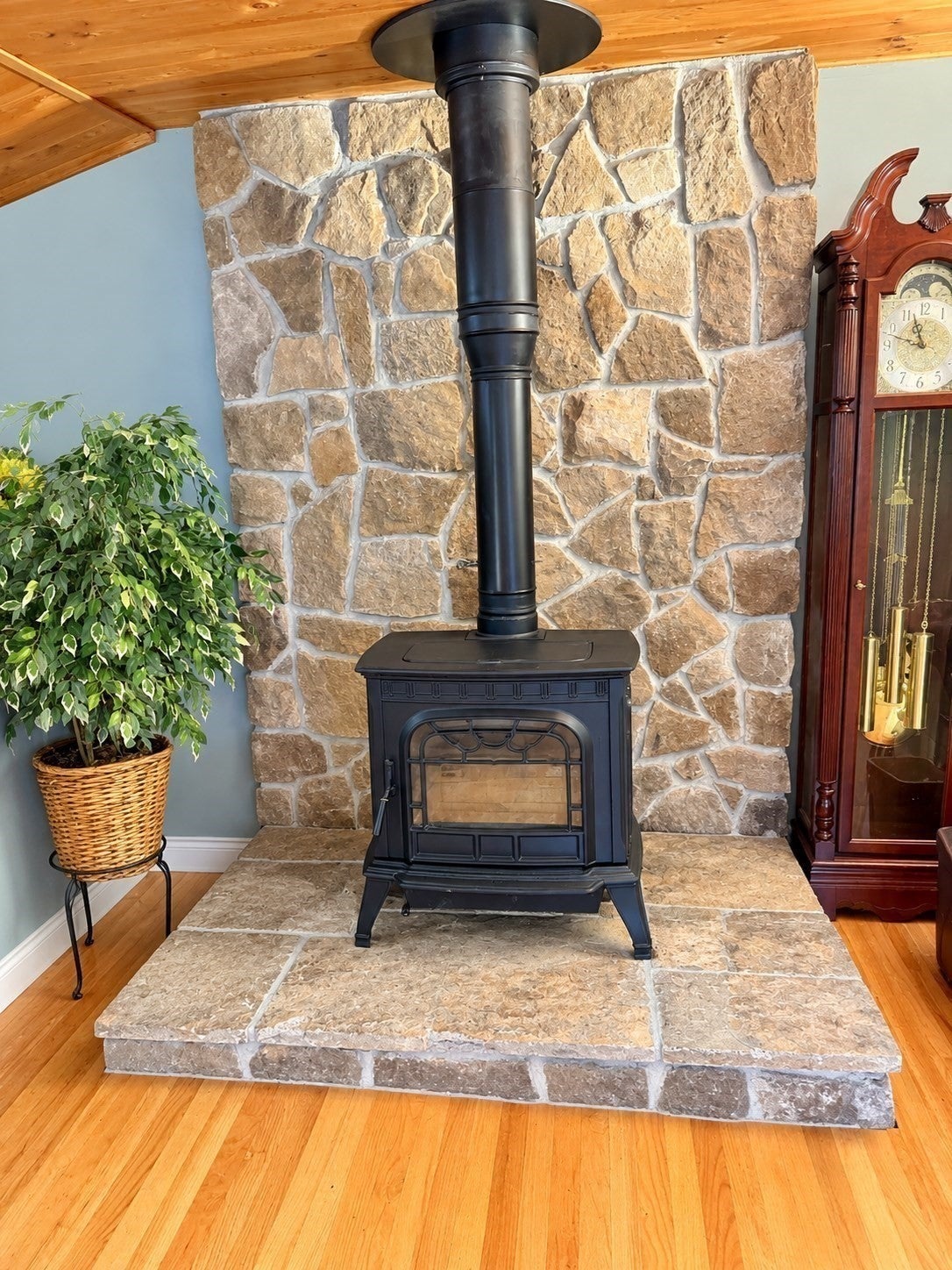 84 East ST, Foxboro, MA Photo #4