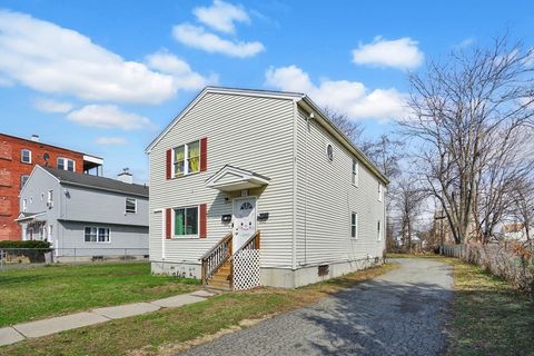 Photo of 540-542 Union St, Springfield, MA 01109 (MLS # 73498760)