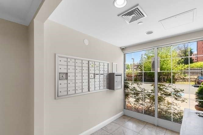 10 Crowninshield St #103, Peabody, MA Photo #24