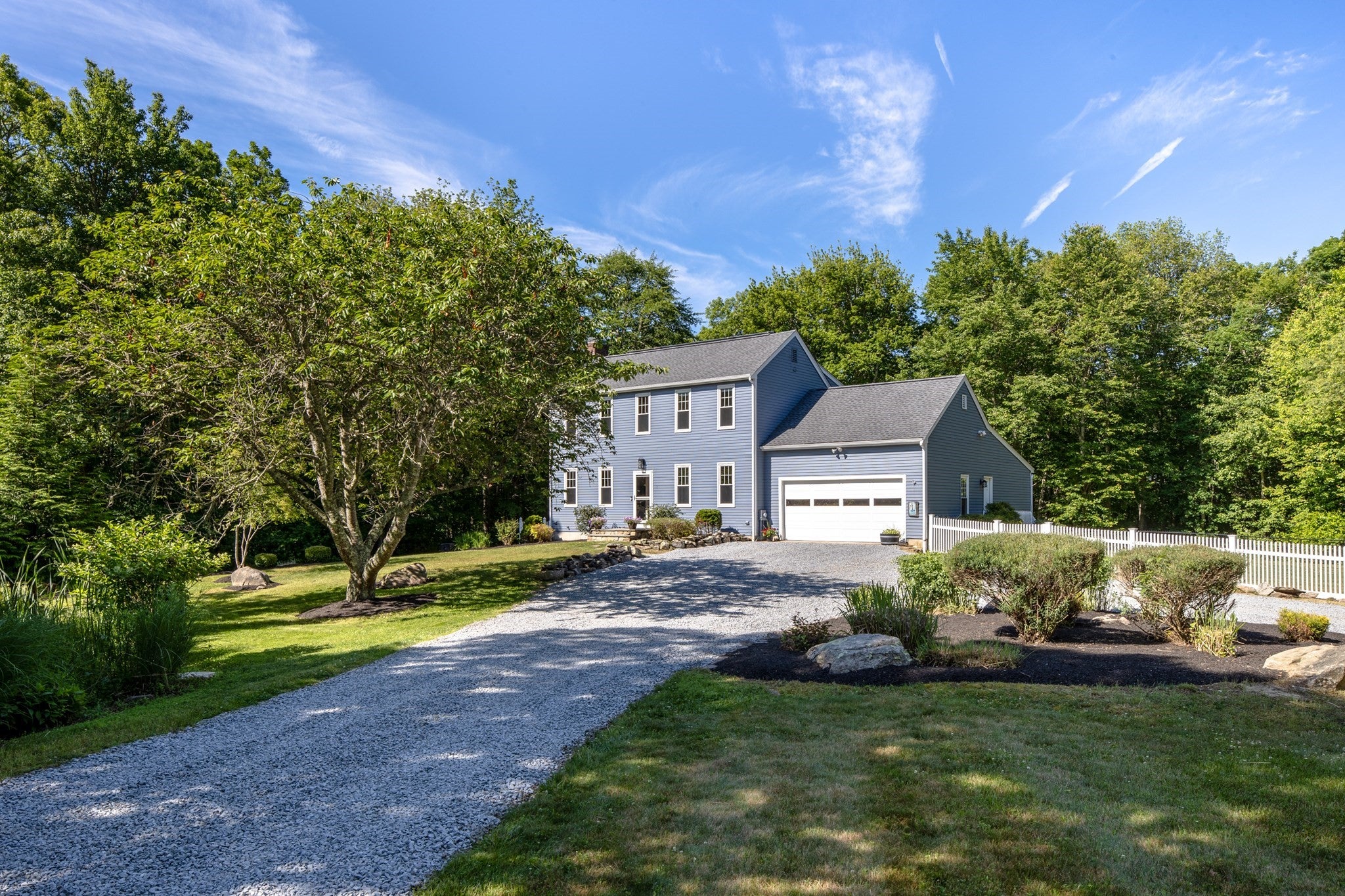 3 Barrett Dr, Mattapoisett MA 02739