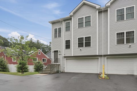 Photo of 670 Burncoat St #A, Worcester, MA 01606 (MLS # 73541866)
