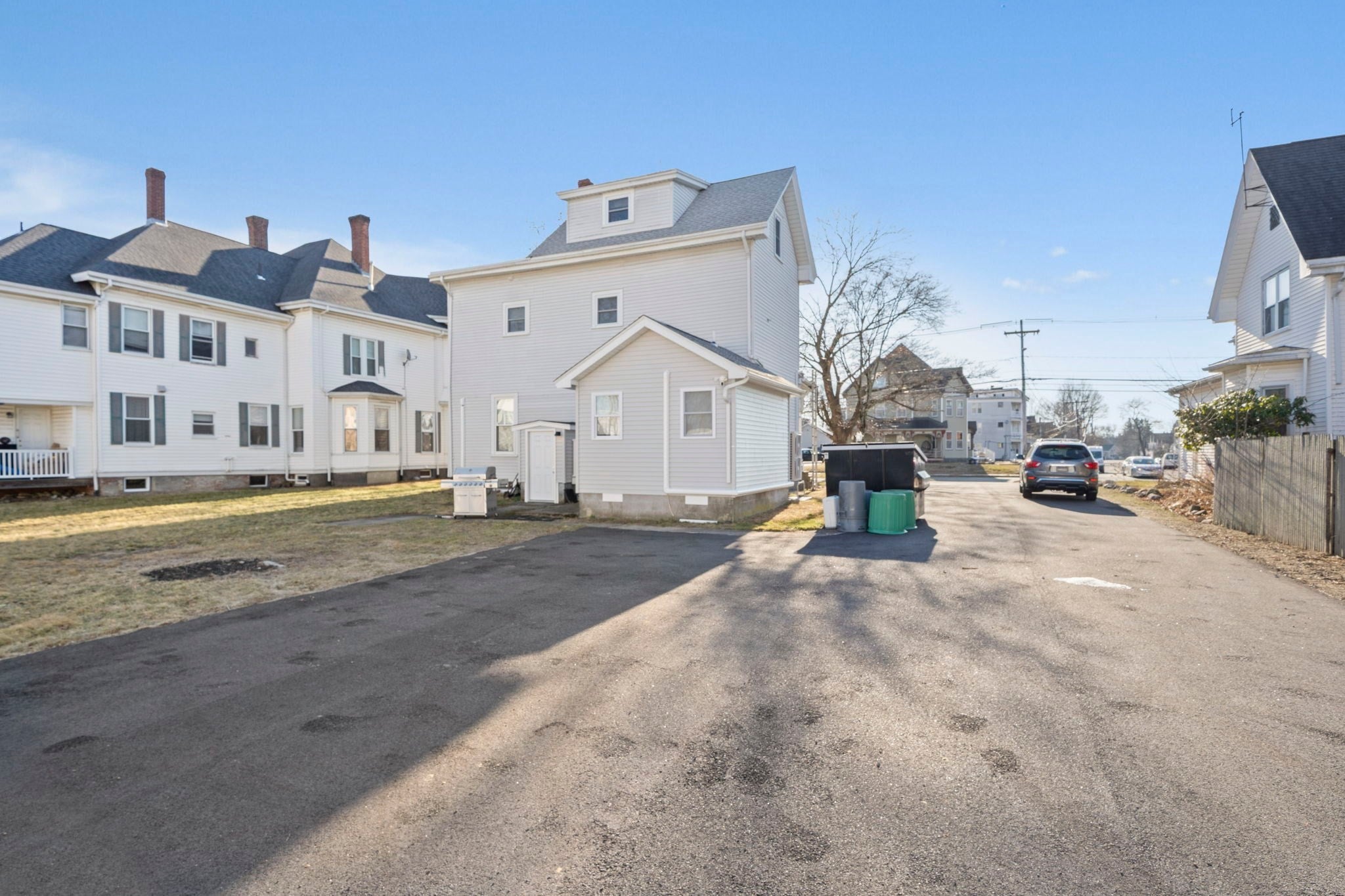 218 South Ave