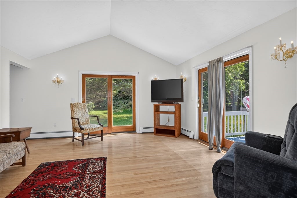 15 Burbank Ln, Lancaster, MA, 15 Burbank Ln, Lancaster, MA Photo #14