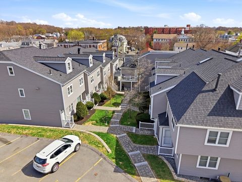 112 Lowell St 11 Peabody MA 01960