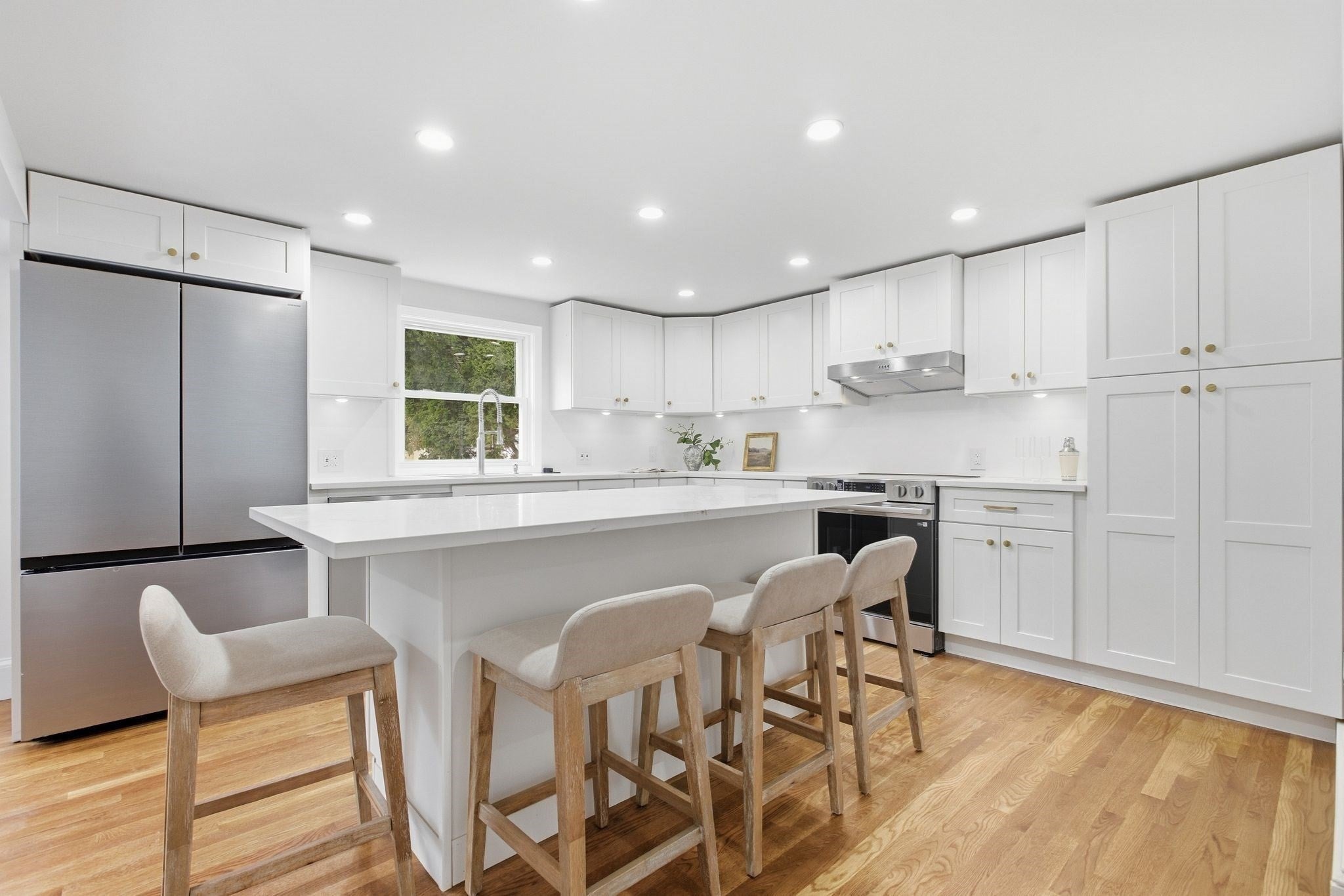 101 Central St, Rockland, MA, 101 Central St, Rockland, MA Photo #3