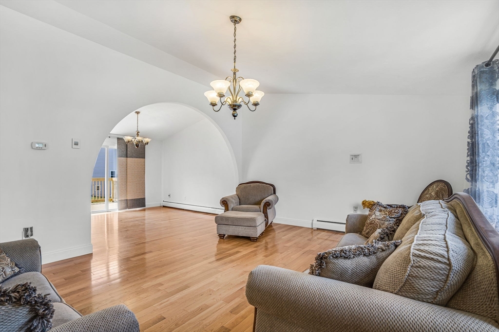 293 Wildwood Ave