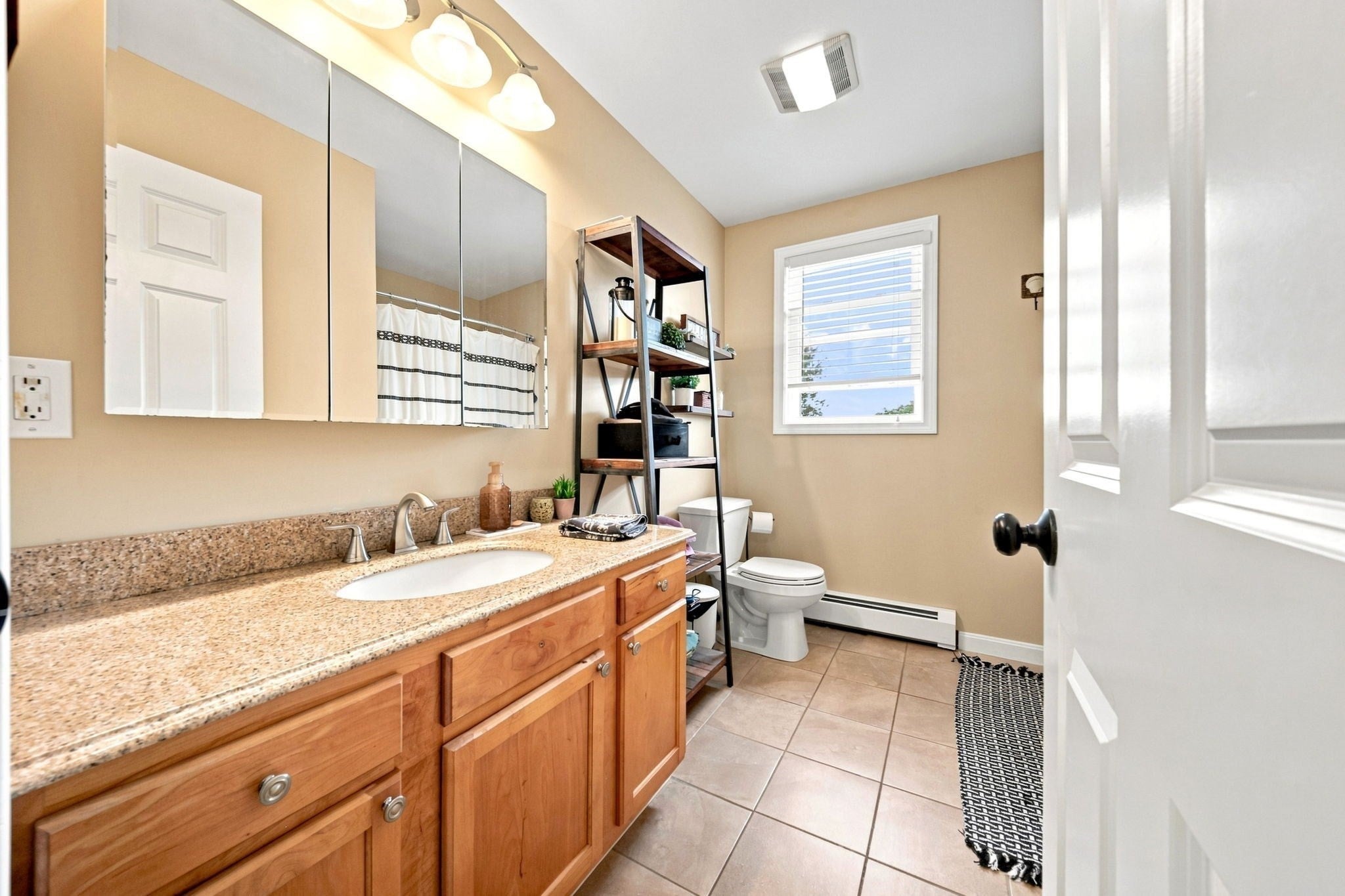 31 Ayer St #31, Haverhill, MA, 31 Ayer St #31, Haverhill, MA Photo #23