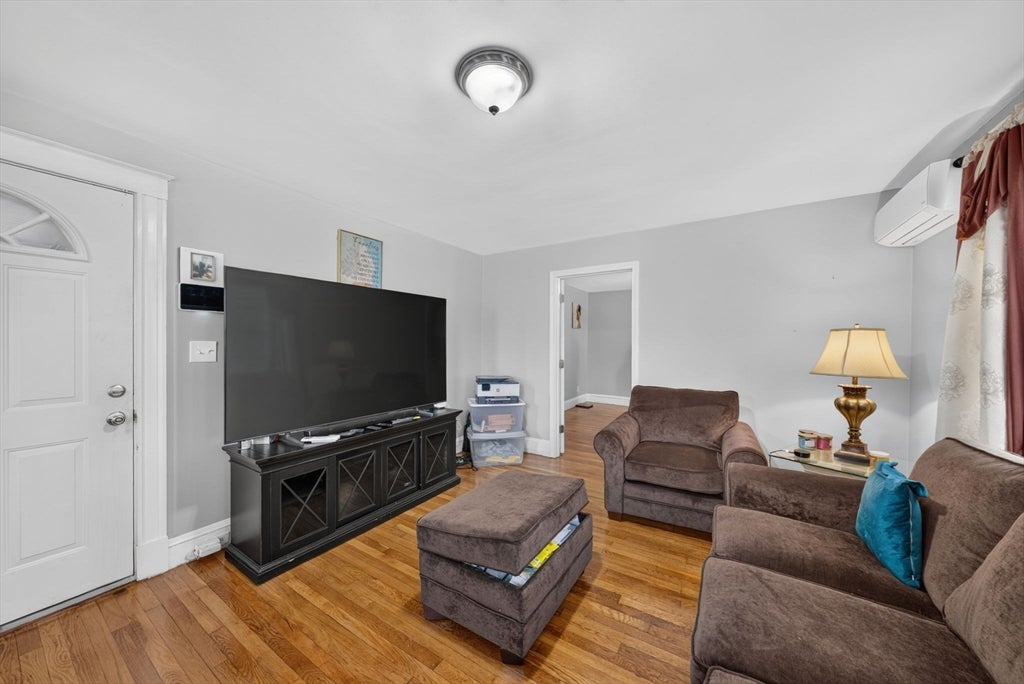 73 Longwood Ave, Brockton, MA, 73 Longwood Ave, Brockton, MA Photo #2