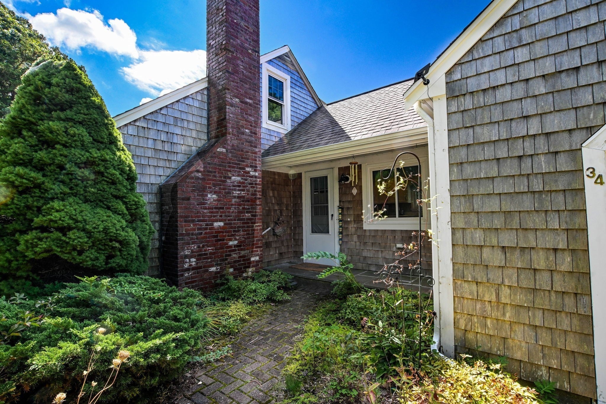 34 Bob White Ln