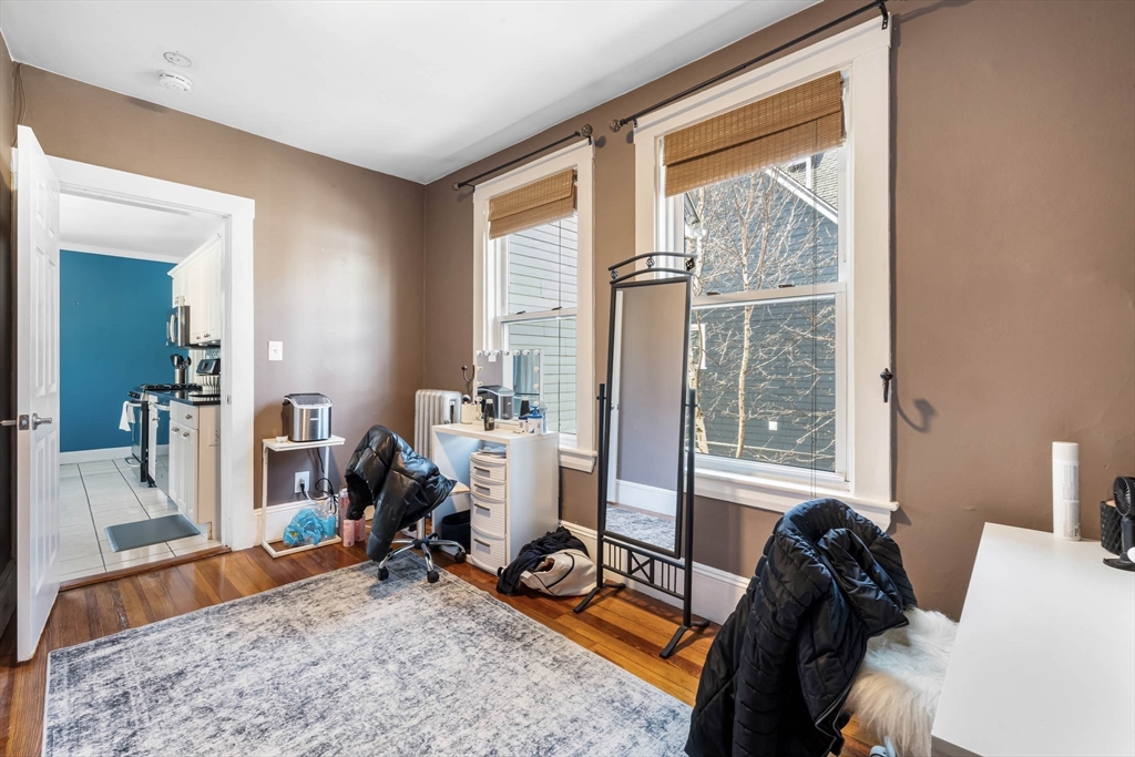 76 Tuttle Street 2