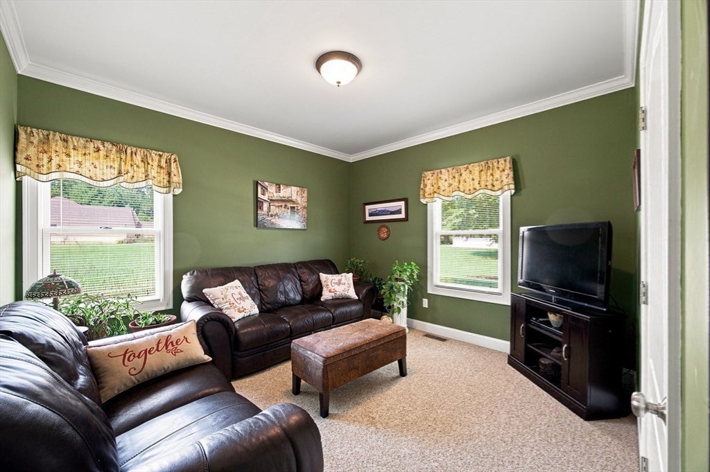 135 Lancaster Dr, Agawam, MA, 135 Lancaster Dr, Agawam, MA Photo #18