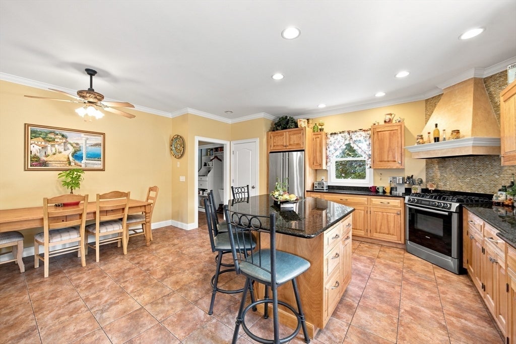 135 Lancaster Dr, Agawam, MA, 135 Lancaster Dr, Agawam, MA Photo #26
