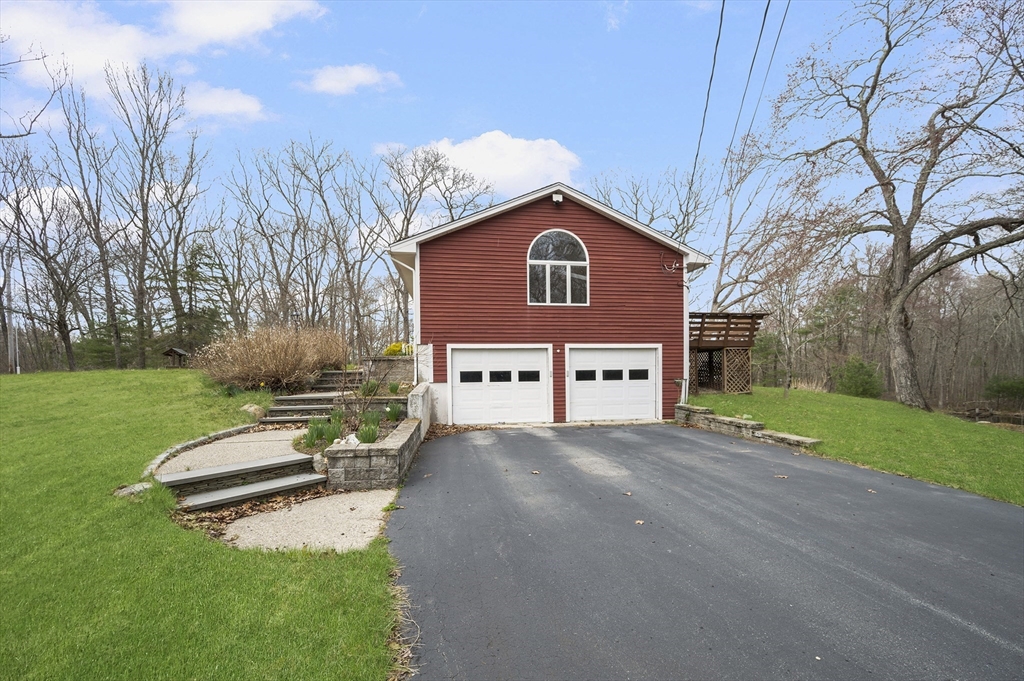 42 Ledge Rd