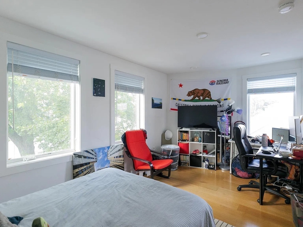 66-68 Hooker St #66, Boston, MA Photo #7