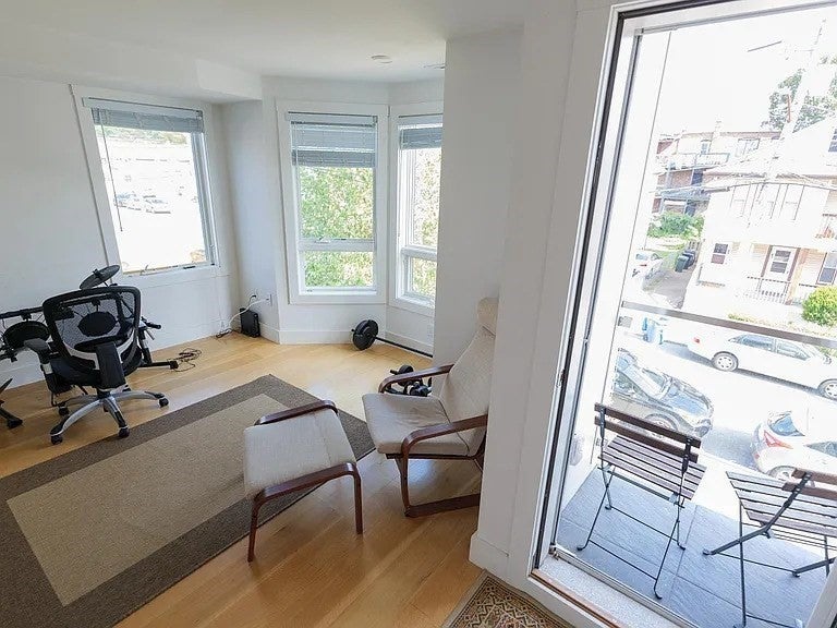 66-68 Hooker St #66, Boston, MA Photo #11