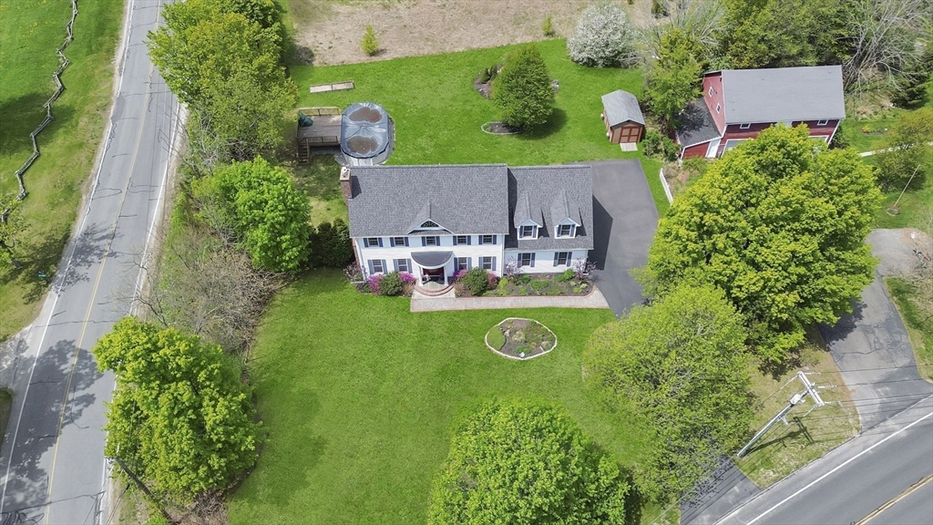 45 Pomeroy Meadow Rd