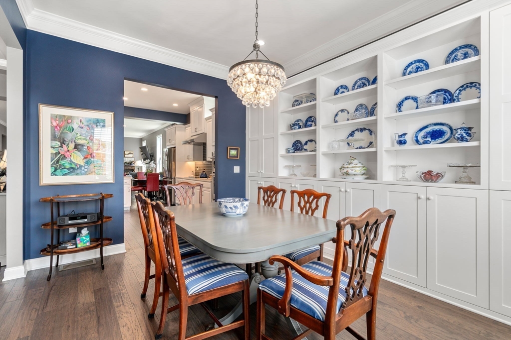22 Glen Ellen Blvd 22
