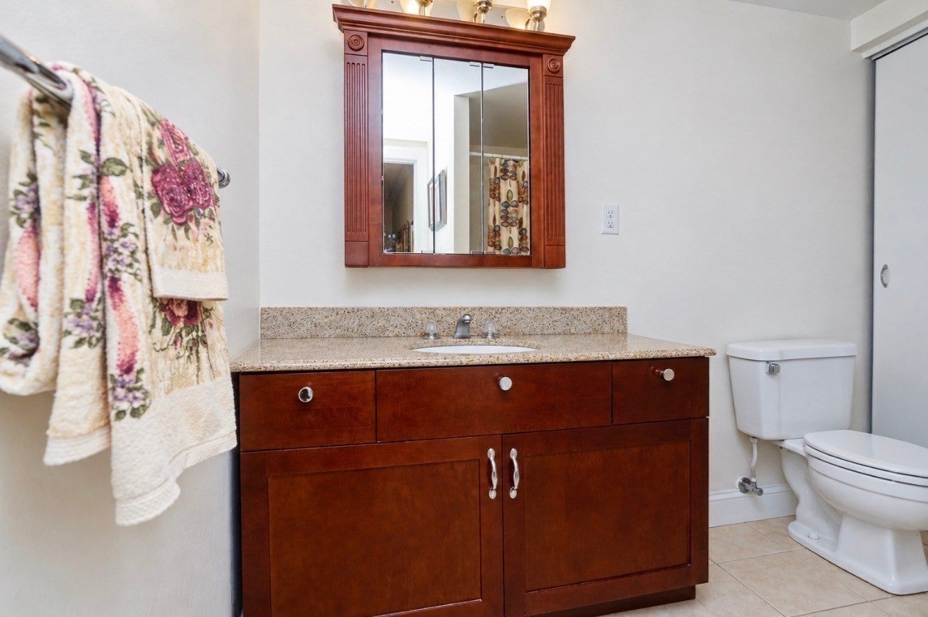 120 Nassau Dr #120, Springfield, MA Photo #20