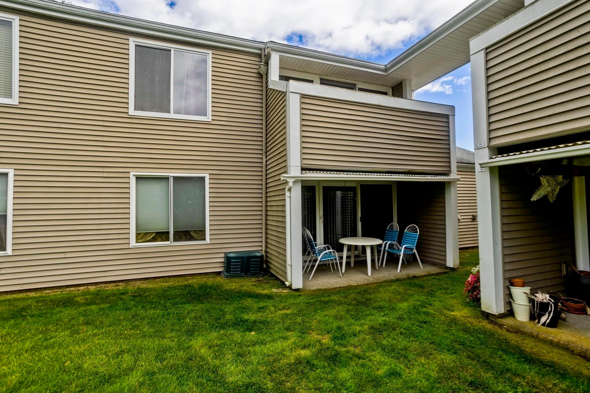 120 Nassau Dr #120, Springfield, MA Photo #27